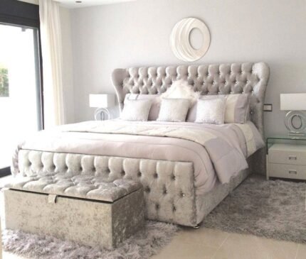 Oxford Wing Back Bed